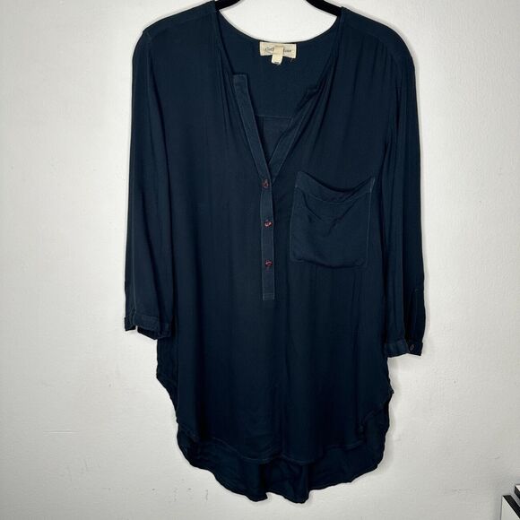 Cloth & Stone Black Henley Half-Button Long Sleeve V-Neck Shirt Tail Hem Top SM - Picture 2 of 10